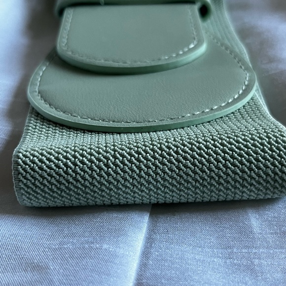 INSPIRED- 😝 belt. Metal buckle - Picture 3 of 10